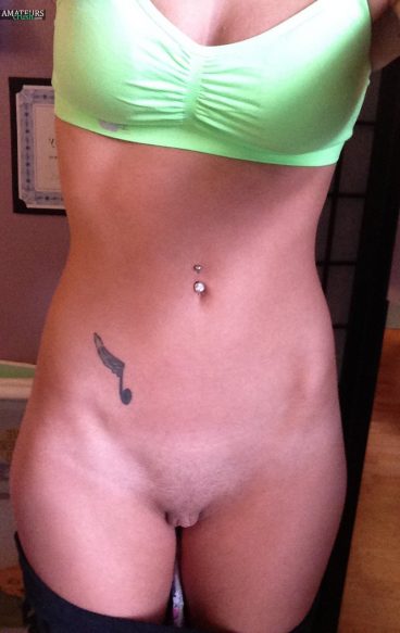 Iowa State college bottomless nudes selfie