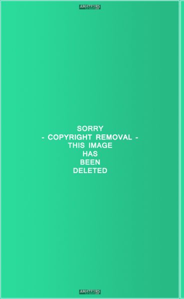 Amateur nude selfshot college girl tits pussy