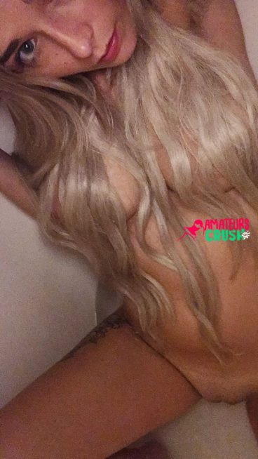 Sweet big beautiful boobs cutey leak nudes